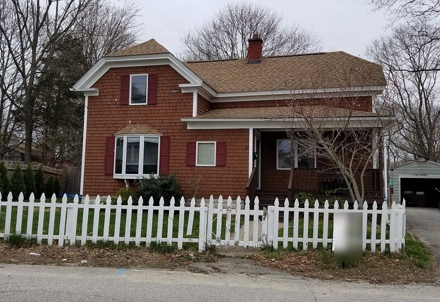 47 Mapledale St, Coventry, RI 02816 Zillow