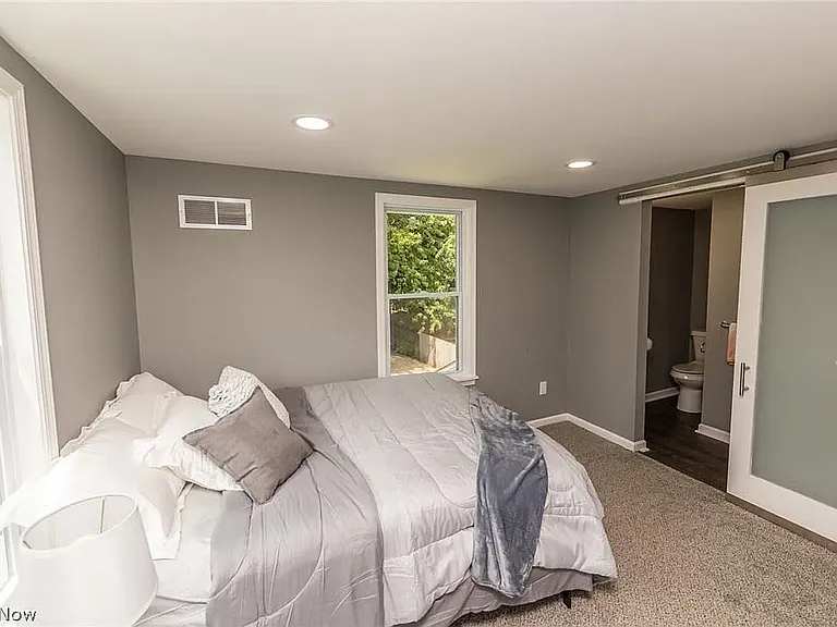 207 Lincoln Ave — Photo 19