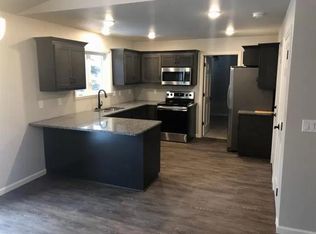 2301 S Point Rd, Green Bay, WI 54313