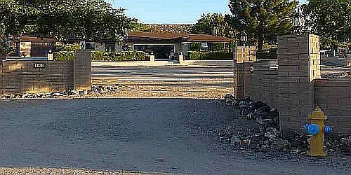 Entrance to property 