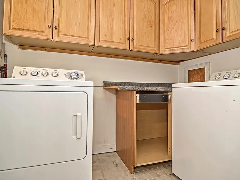 18 Walcott St #1 — Photo 12