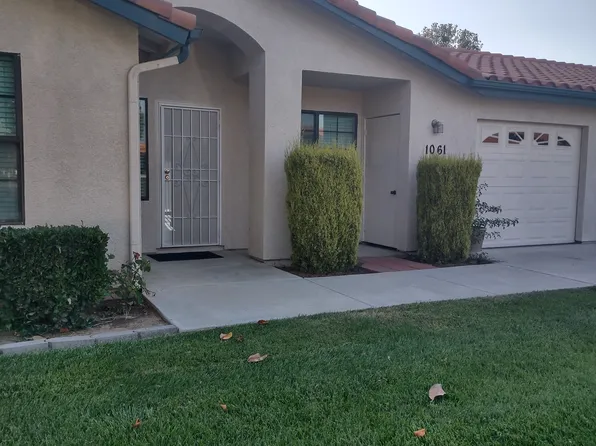 1061 Mountain View Dr, Hemet, CA 92545