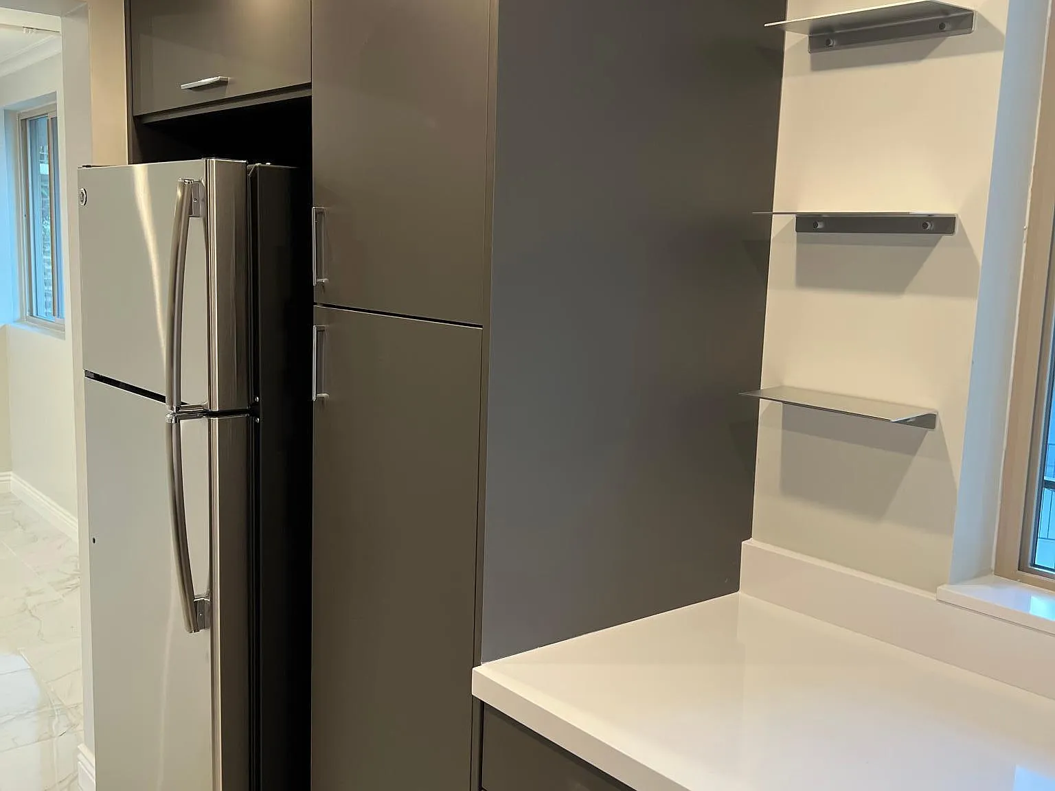 1 bed, 720 sqft, $2,075 — Photo 3
