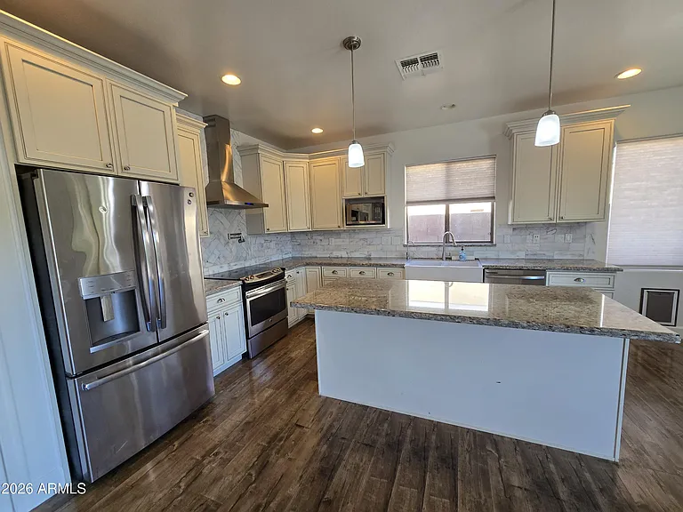 1173 E Mary Ln — Photo 8
