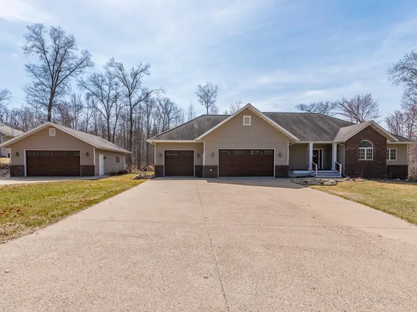 11833 Maplewood Dr, East Gull Lake, MN 56401