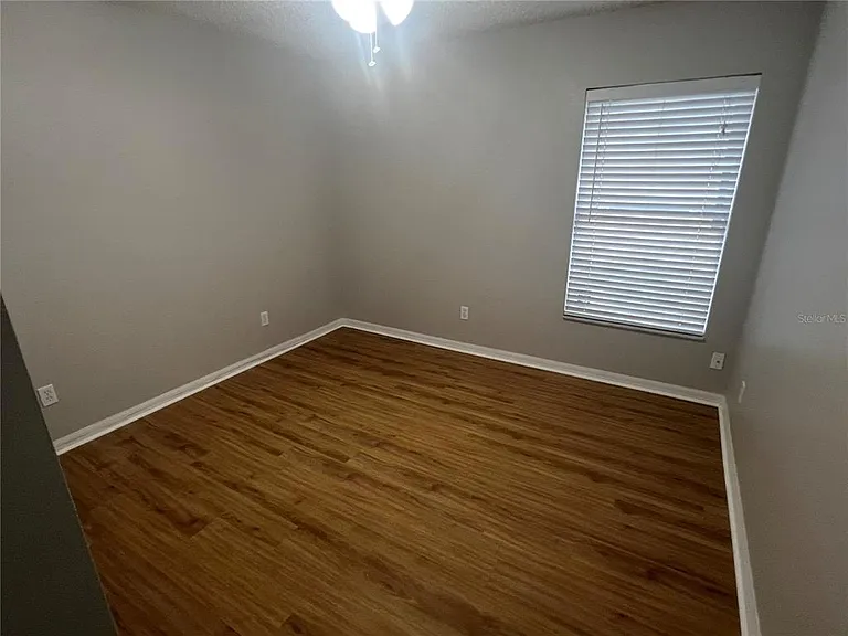 1063 Bluegrass Dr — Photo 19