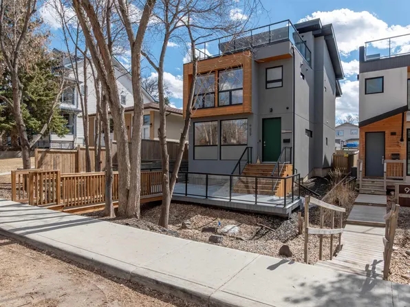9629 84th Ave NW, Edmonton, AB T6C 1E7