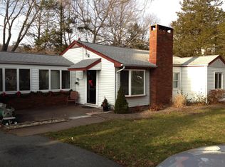 11 Davenport Rd, Newfoundland, NJ 07435