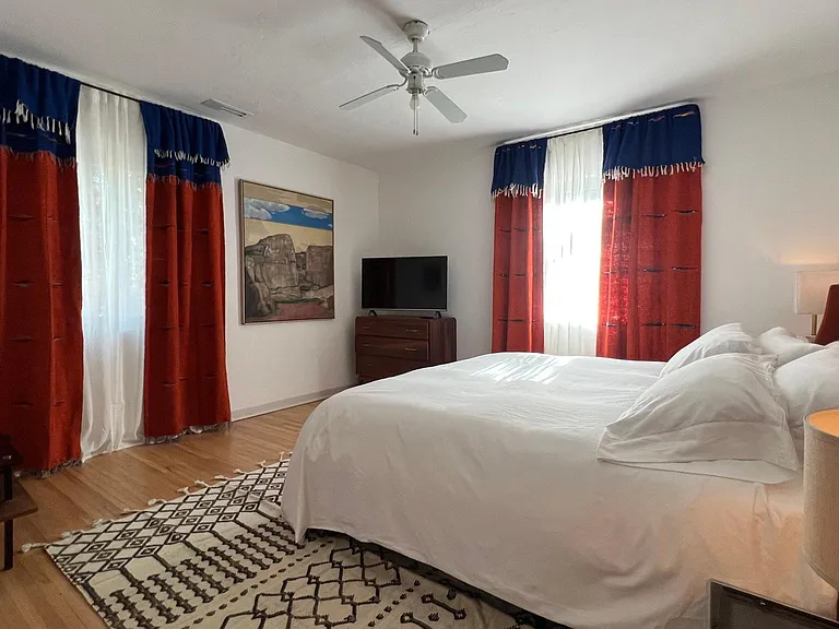 1125 Dartmouth Dr NE — Photo 8