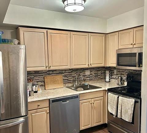 4th image of 17 Wexford Dr