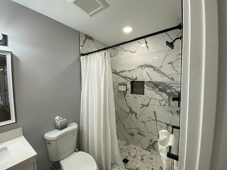 2209 Highland Ave — Photo 5