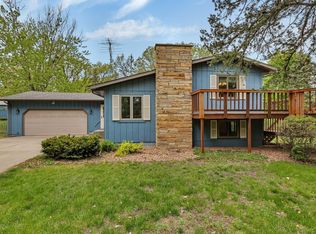 21713 Fenton Ct, Cold Spring, MN 56320