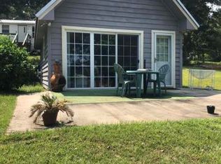 51 Kings Lake Blvd, Defuniak Springs, FL 32433