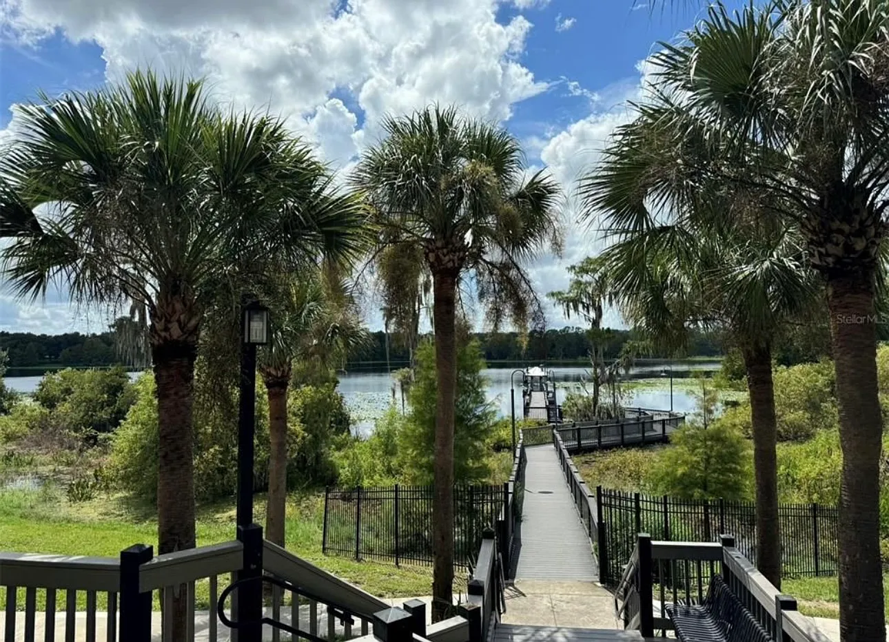 2 bed, 1233 sqft, $1,950 — Photo 2