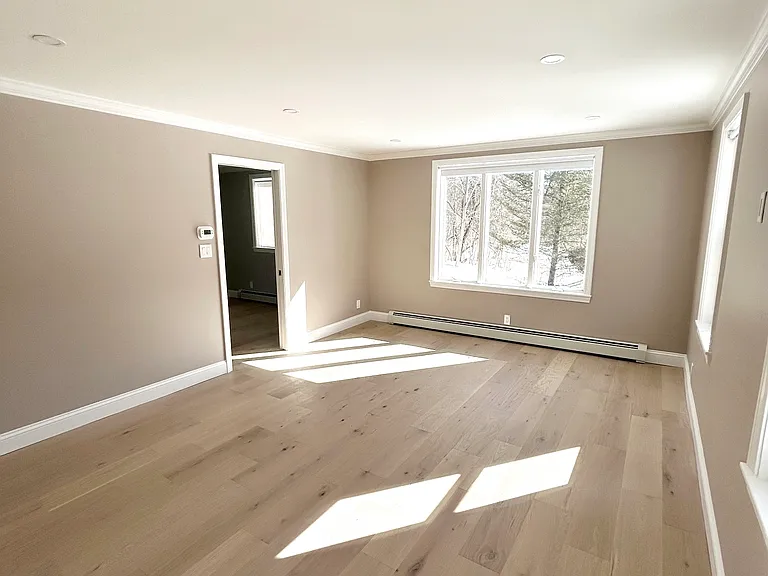219 Post Rd — Photo 7