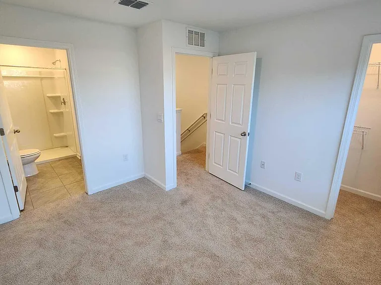 8409 Zenith Cir — Photo 14