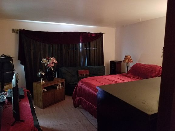 4th image of 14500 Park Ave