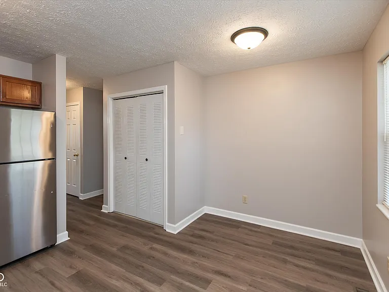 2099 Galaxy Dr — Photo 11