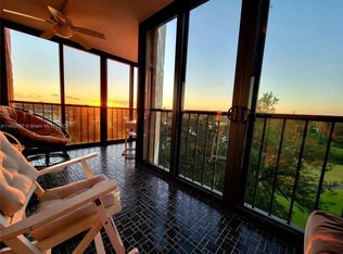 16300 Golf Club Rd APT 701, Weston, FL 33326