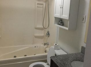 345 Mornington Rd, Vermilion, OH 44089