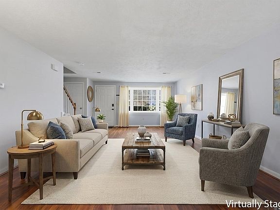 3rd image of 13 Pullard Rd Unit 31