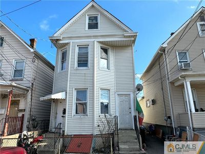 616 Elizabeth St, Perth Amboy, NJ, 08861