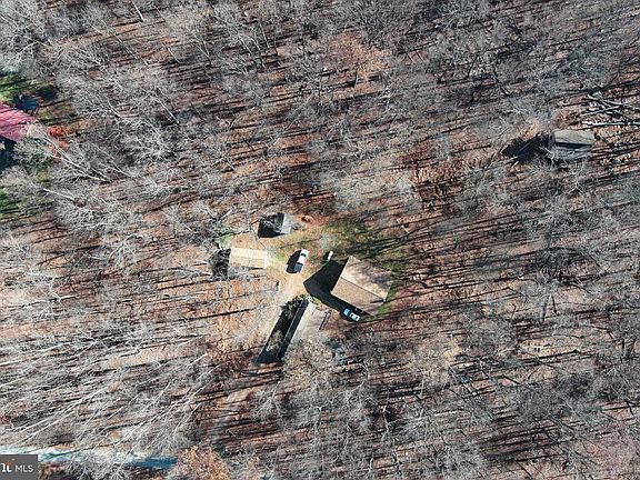 2nd image of 1060 Buffalo Ridge Rd