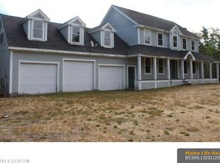 138 High St, Kennebunk, ME 04043