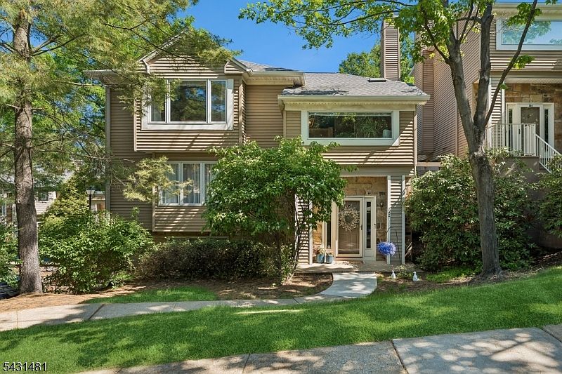 1st image of 242 Clarken Drive