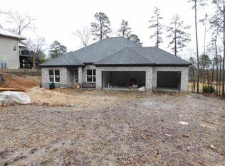 3 Baltanas Ln, Hot Springs Village, AR 71909