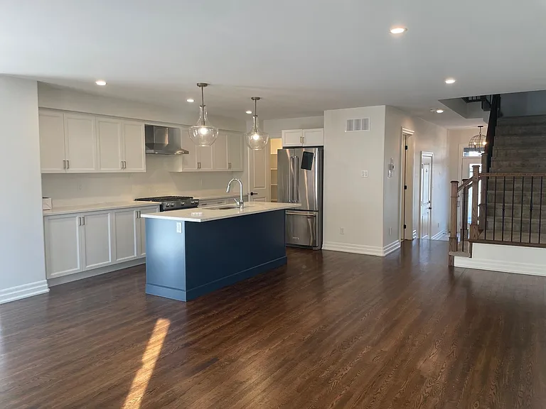 205 Purchase Cres #205 — Photo 6