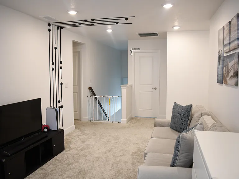 285 Silver Rock Trl — Photo 16