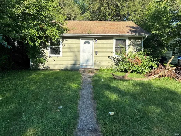 1521 Fremont St, South Bend, IN 46628