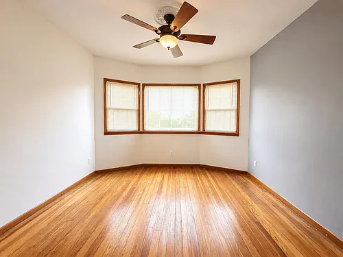 38 W 53rd St #1 Photo 1