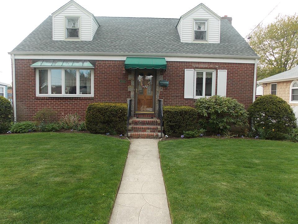 1st image of 115a South 10th Street