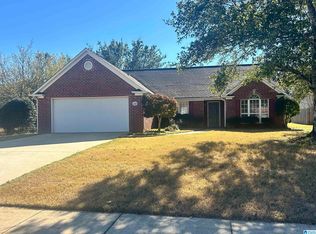 152 Pebble Dr, Alabaster, AL 35007