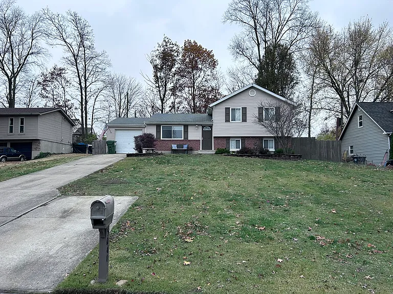 5040 Flintlock Dr — Photo 1