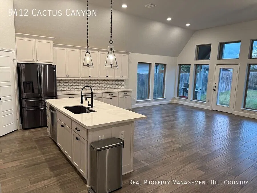 Coming Soon! Spacious 4 Bedroom with Open Layout — Photo 3