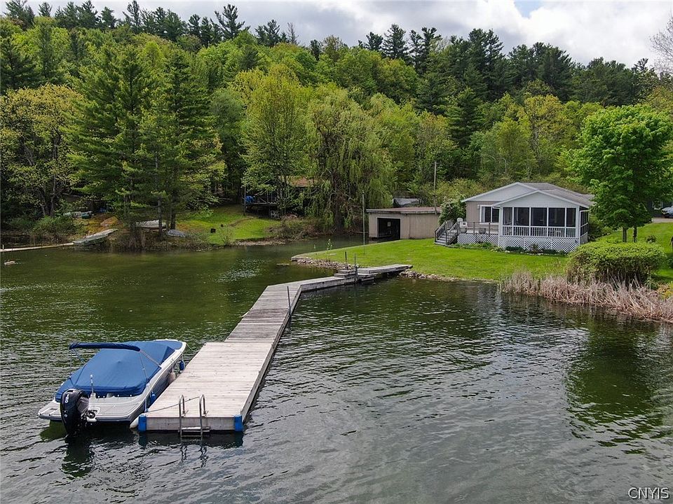 1st image of 44958 Rock Baie Rd N