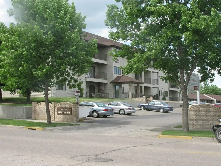 Capitol Apartments — Photo 70