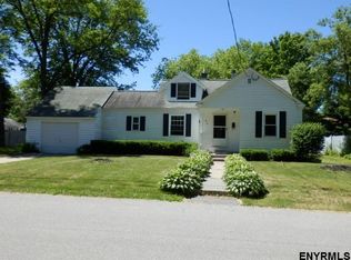 34 Chestnut St, South Glens Falls, NY 12803