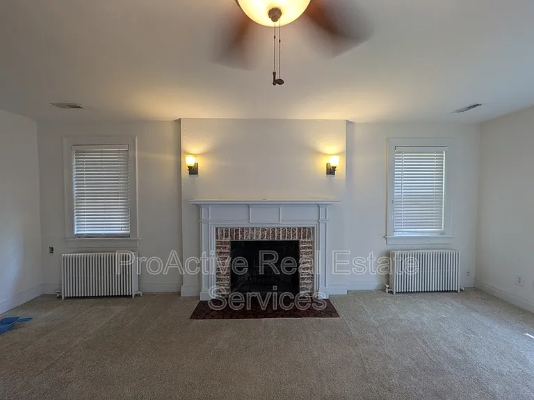 1605 Hampton Blvd #2 — Photo 5