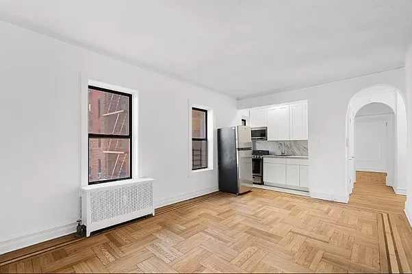 Sold by Oxford Property Group | media 2