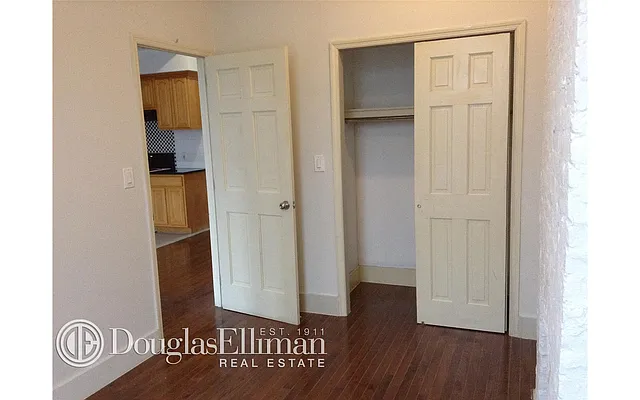 Rented by Douglas Elliman | media 16