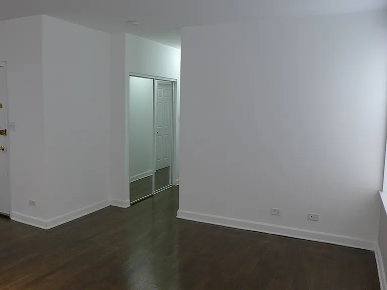 808-12 W Junior Terrace — Photo 33