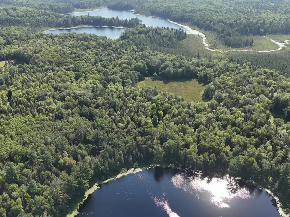 6039 Twin Lakes Dr, Rhinelander, WI 54501