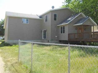 619 E Franklin St, Lanark, IL 61046