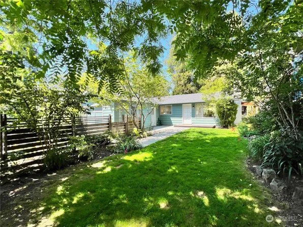 3630 NE 123rd Street, Seattle, WA 98125