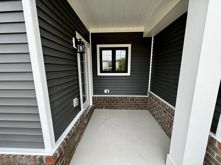 2050 Kyles Way — Photo 16
