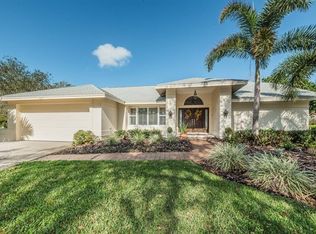 3325 Cobbs Cir, Palm Harbor, FL 34684